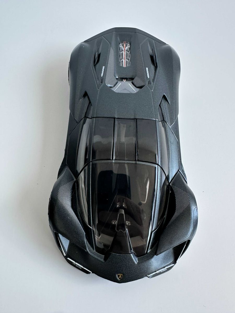 Lamborghini Terzo Millennio 1:24 Bburago