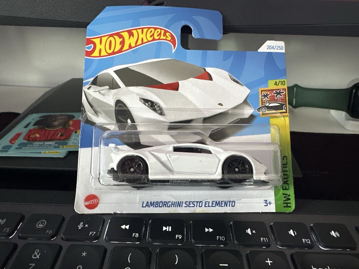 Lamborghini Sesto Elemento Hot Wheels