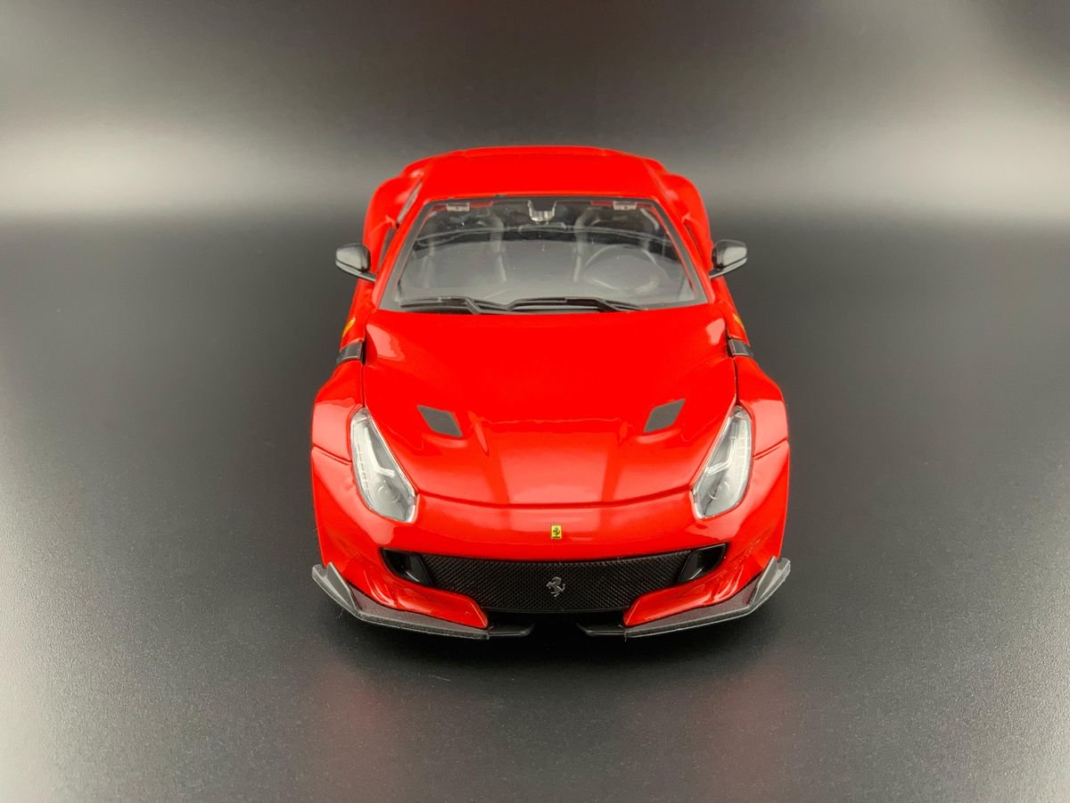Ferrari F12 TDF, Bburago, 1/24