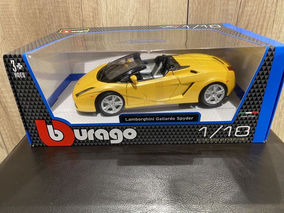 Bburago LAMBORGHINI GALLARDO Spyder machetă auto scara 1:18