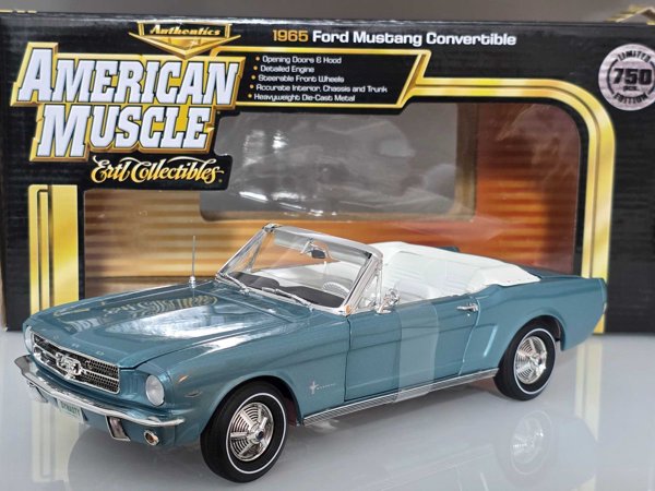 1/18 ERTL American Muscle Ford Mustang Convertible 1965