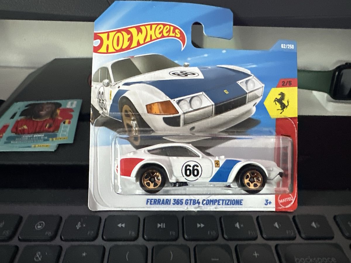 Ferrari 365 GTB4 Hot Wheels