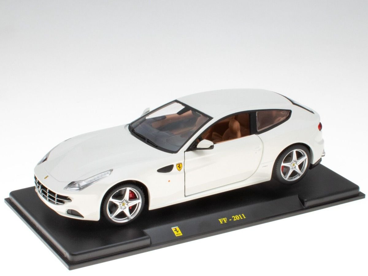Ferrari FF 2011 1:24 Hachette