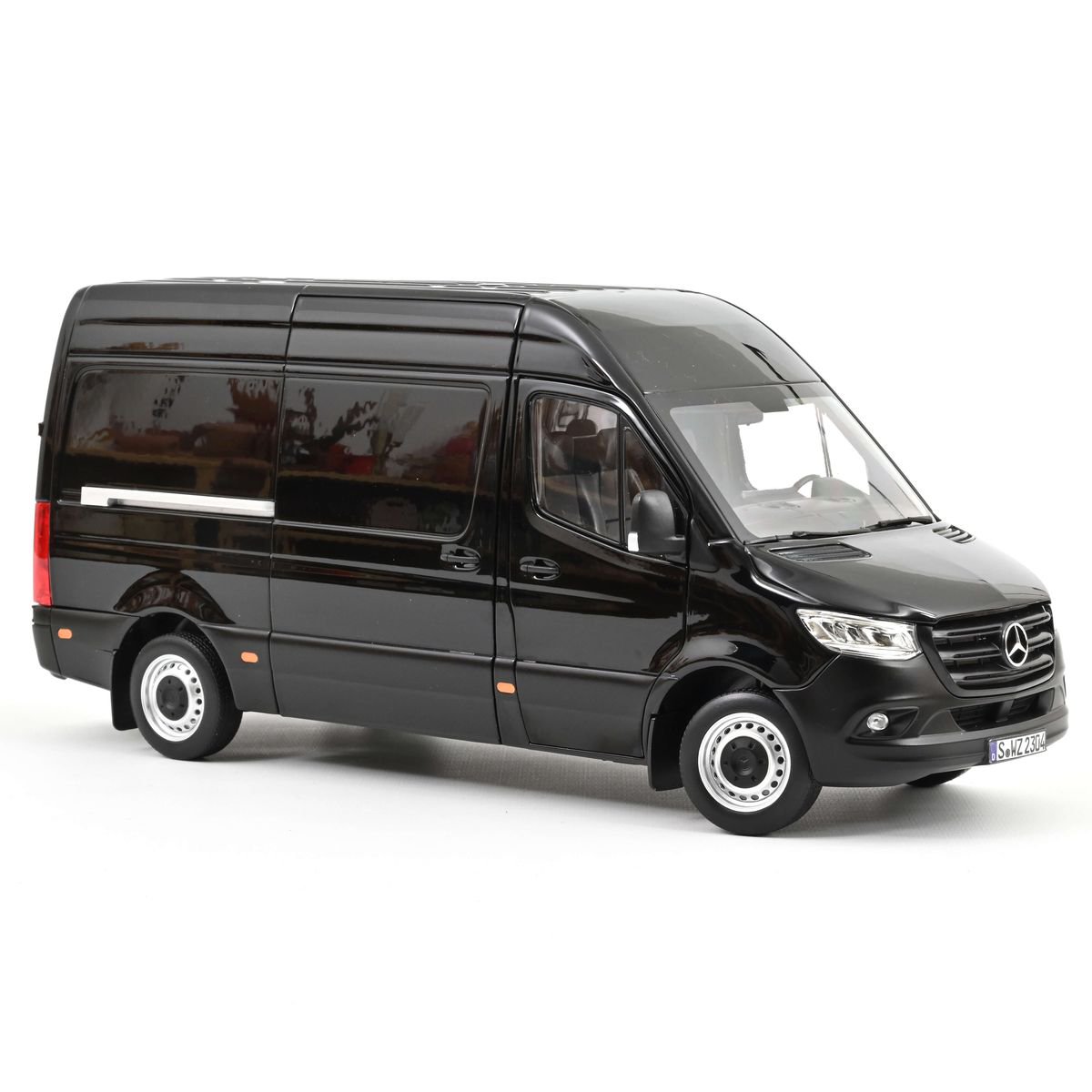 Mercedes-Benz Sprinter, Black, 2018 1:18 Norev