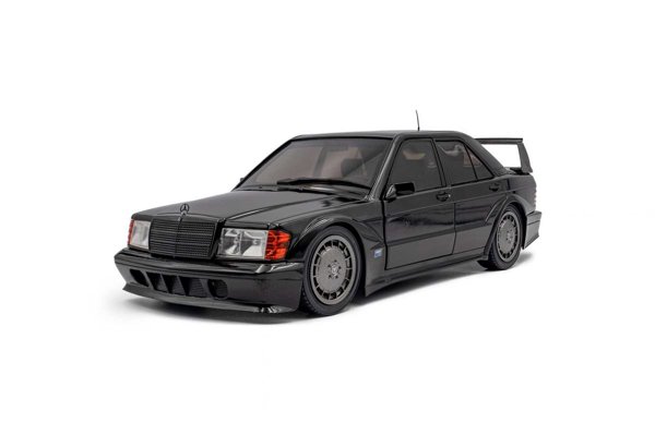 Mercedes-Benz 190 (W201) EVO II 1:18 Solido