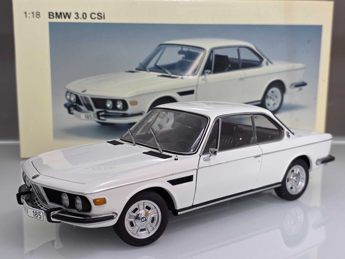 1/18 AUTOart BMW 3.0 CSI