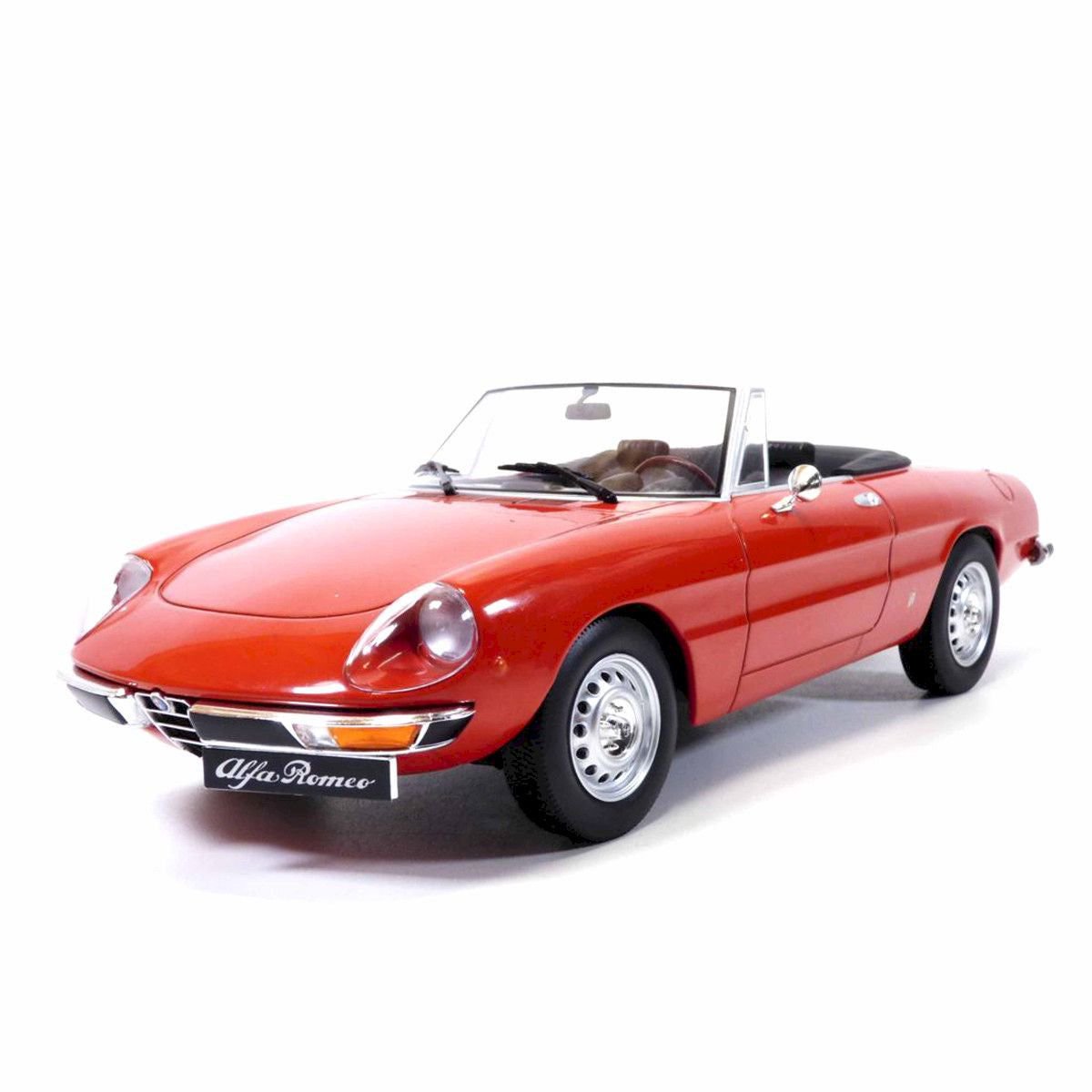  Alfa Romeo 2000 Spider 1978 1:18 Norev
