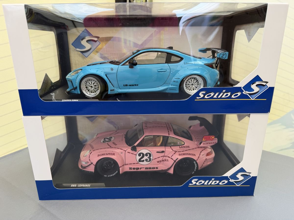 Solido Macheta auto scara 1:18 Porsche si Toyota pret /bucata
