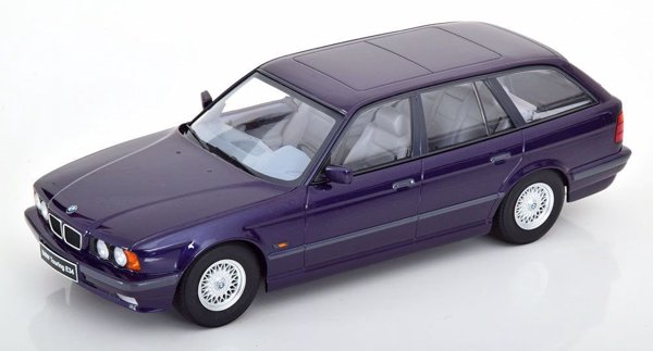 BMW 5 Series E34 1996 1:18 Triple9