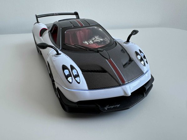 Pagani Huayra BC 1:24
