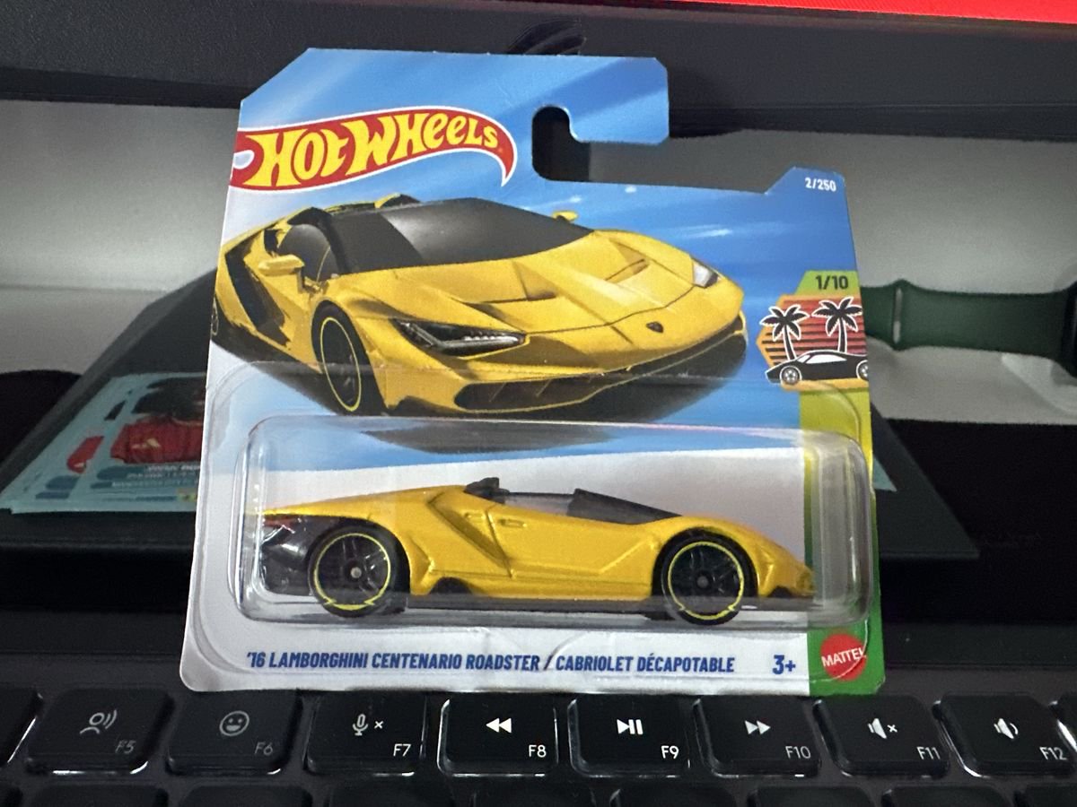 Lamborghini Centenario Roadster Hot Wheels